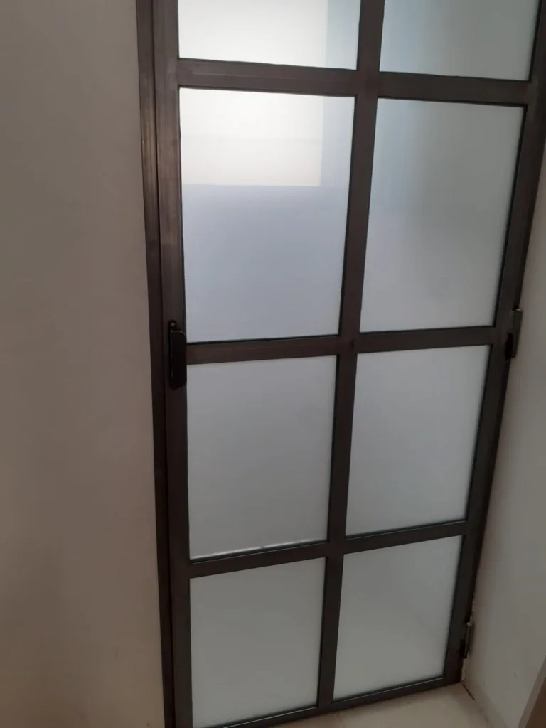 Infissi in ferro (18)
